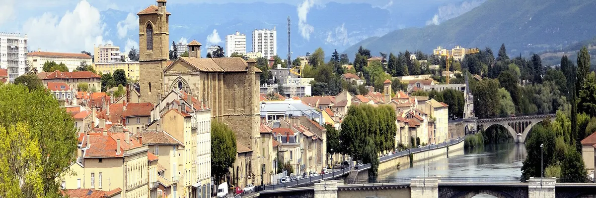 Image Monte escalier Romans-sur-Isère